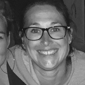 Meet your Posher, Karine